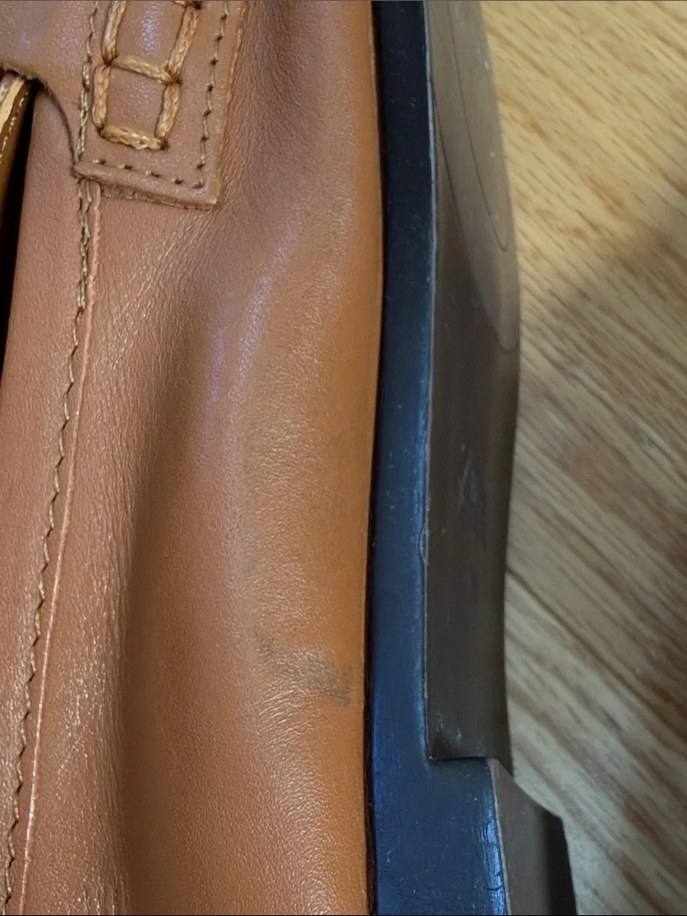 New! Zara 36/6 brown leather gold hardware liafers.